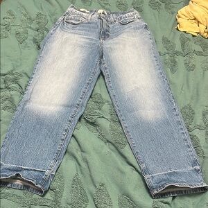 Universal Thread Blue Boyfriend Jeans Relaxed Fit